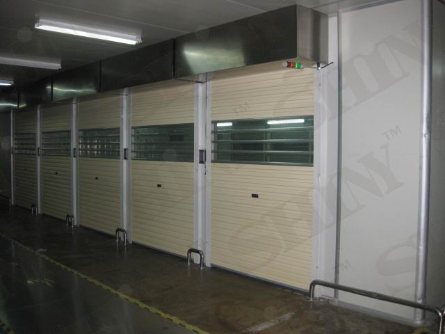 菱展光電顯示器恒溫老化房